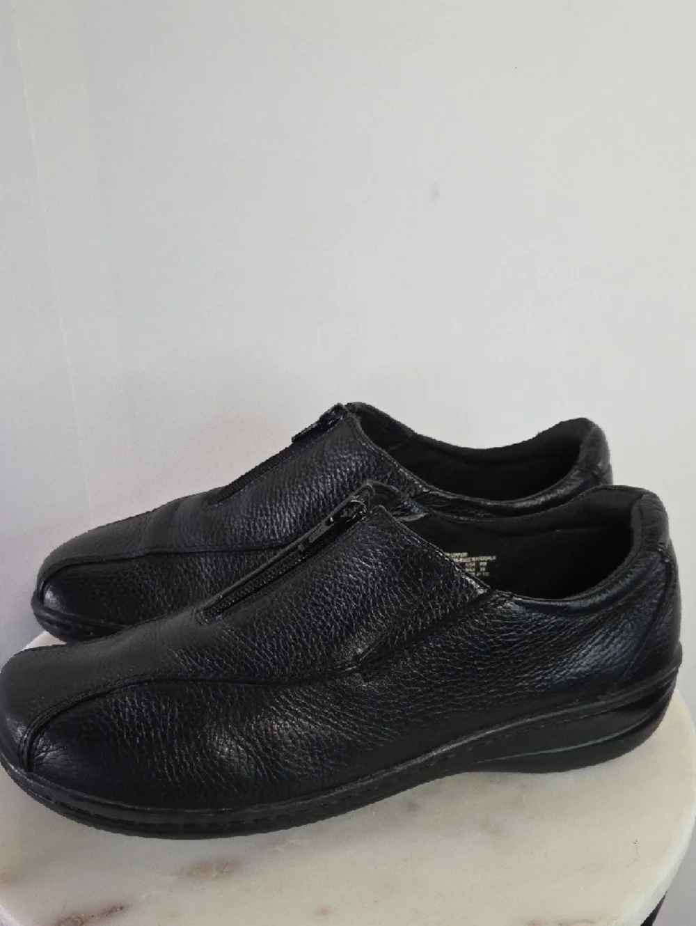 Men's Black Leather Zip Slip-On Loafers Size 9W